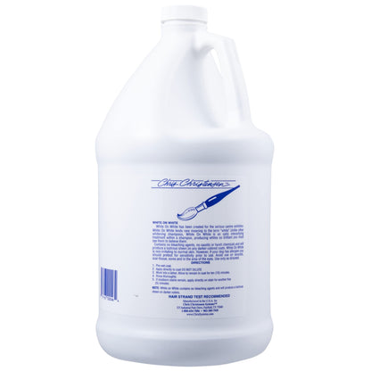 Chris Christensen White on White Whitening Treatment Dog Shampoo