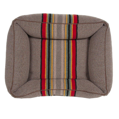 Pendleton Vintage Camp Berber Kuddler Dog Bed